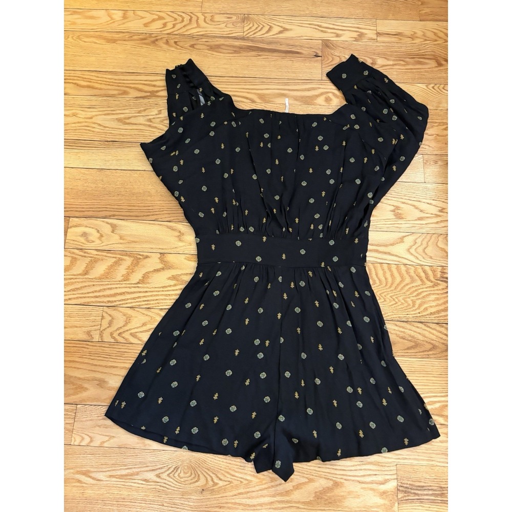Free People Love Grows Long Sleeve Romper Keyhole Fairy Boho Black SZ M Medium - Picture 9 of 10